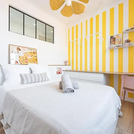 Apartment Phoenicia - Old - Bright & Air-conditioned *